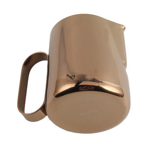 Jarra para espumar leche de acero inoxidable dorado - Product Image 5