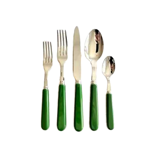 Ensemble de couverts en acier inoxydable à prix de gros avec manche en résine, finition poli miroir, pour la table, les mariages et les fêtes - Product Image 1