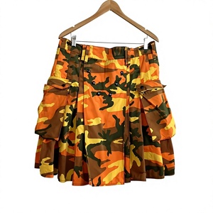 Pantalones Cargo de Camuflaje Naranja para Hombre, Corte Regular, Material de Poliéster, Artículos en Stock - Product Image 1