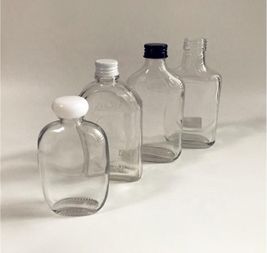 100ml 200ml 250ml <strong>350ml</strong> 500ml Ready Stock Refillable Small Flat Square Glass Drink Bottle Flat Liquor <strong>Vodka</strong> Glass Spirit Bottle - Product Image 6