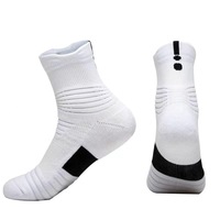 Chaussettes de sport professionnelles personnalisées pour hommes, de qualité supérieure, pour le basketball, la course et l'entraînement, avec semelle écologique, vente en gros