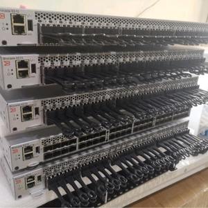 Commutateur réseau fibre optique Brocade G610/G620 8-32G commutateur de stockage fibre - Product Image 4