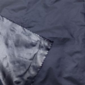 DownProof Ciré <span class=keywords><strong>Cire</strong></span> Finition Marine Gridstop Taffetas 20D 400T Polyester Mini Ripstop Tissu pour Doudounes - Product Image 2