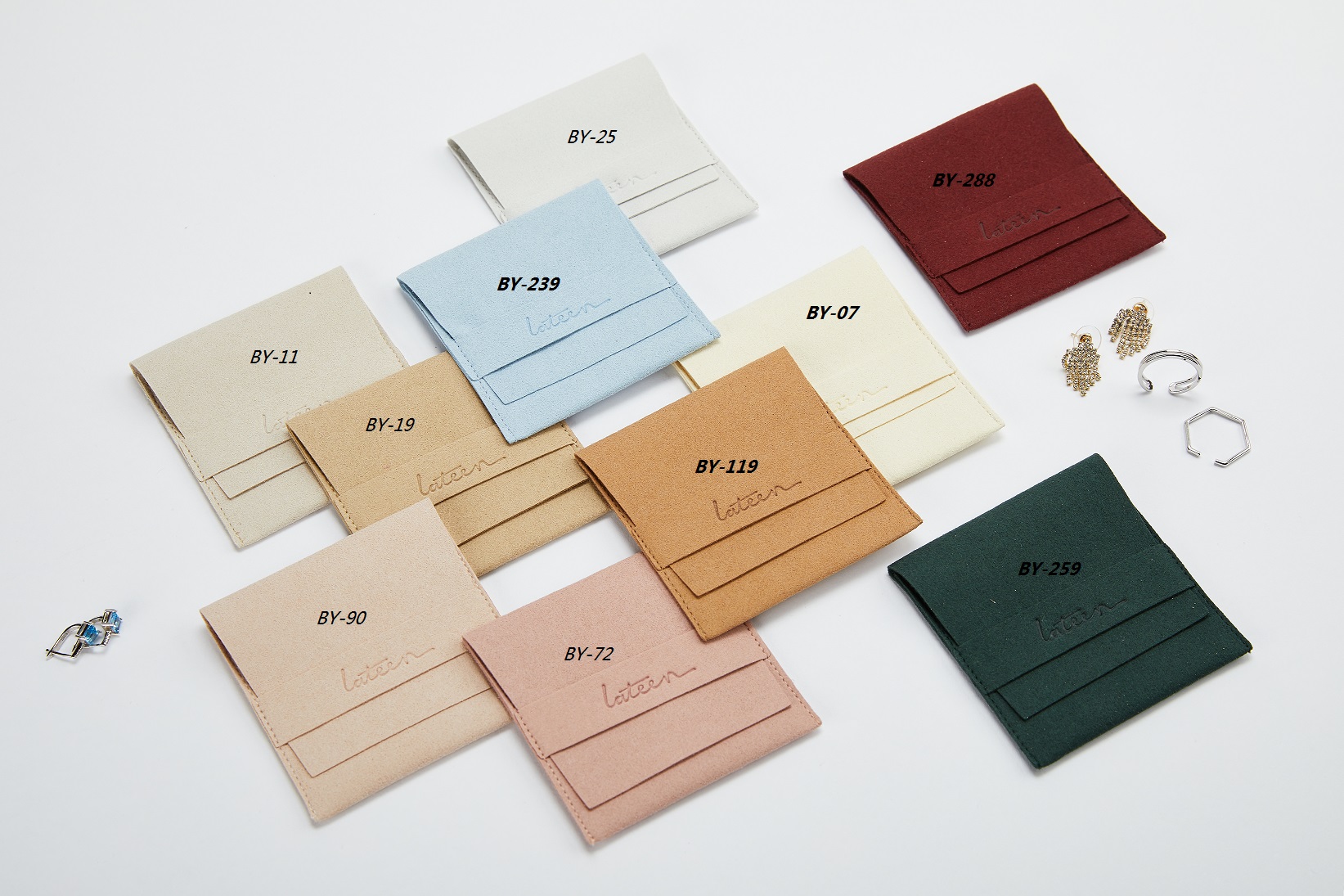 8*8cm for pouch