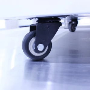 <span class=keywords><strong>Congélateur</strong></span> horizontal commercial à ouverture supérieure avec doubles portes pour la viande et le poisson congelés. - Product Image 4