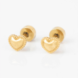 Boucles <span class=keywords><strong>d</strong></span>'oreilles en <span class=keywords><strong>argent</strong></span> sterling 925 Xinyun avec mini pendentifs en forme de cœur et fermoirs à vis pour filles - Product Image 6