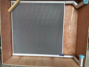 Radiador Xpower Negro para Maquinaria de Construcción con Tanque de Agua para Excavadora de Orugas EX200-2 - Product Image 2