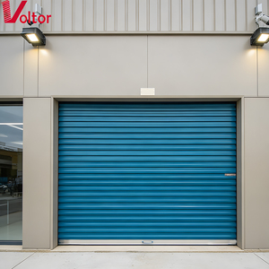 แผงเหล็กสำหรับประตูม้วนแบบกันงัด กันบิดงอ ลื่นไหล ลดแรงเสียดทาน พร้อมระบบล็อคแบบกดปุ่มเดียว สำหรับร้านค้า โรงรถ และพื้นที่กลางแจ้ง - Product Image 1