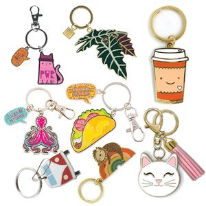Promotional Keychains and Carabiners Custom Soft Logo Embossed Laser Engraving Design Keyring Key Chain 3D Soft Enamel Keychain