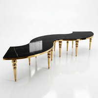 Table en verre en forme de S pour salle de réception de fête dorée