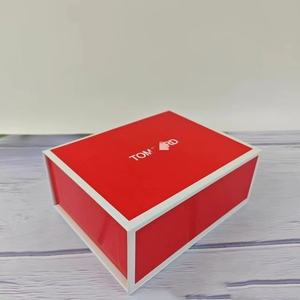 Caja de Regalo Plegable Nueva de Fábrica, Caja de Regalo Roja Clásica para Perfumes y Cosméticos, Marca de Alta Calidad con el Mismo Modelo - Product Image 3