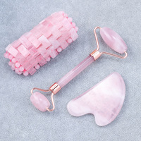 Masseur facial en jade naturel Luma et rouleau Gua Sha, ensemble de masque pour les yeux en quartz rose de qualité supérieure