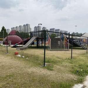 Résistance à la corrosion de haute sécurité de <span class=keywords><strong>fil</strong></span> soudé par stade de barrière de football de prix bas d'usine de la Chine - Product Image 6