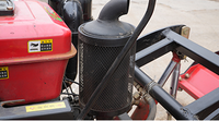 Tracteur agricole compact 4x4 de fabrication industrielle avec moteur 25/35 CV, transmission par engrenages, démarrage électrique, haute productivité et sécurité