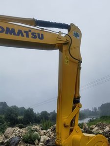 Excavadora de alta calidad 2019 Komatsu PC220 2200H 22ton para construcción de segunda mano Japón máquina usada ACHIEVE PC160 - Product Image 2