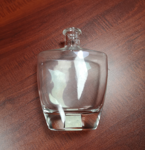 Bouteilles de liqueur de <span class=keywords><strong>cognac</strong></span> en verre de forme unique 700ML <span class=keywords><strong>70cl</strong></span> - Product Image 5