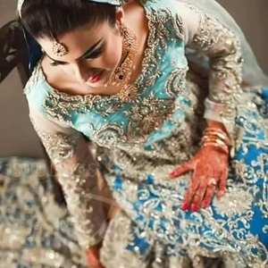 Impresionante hermoso Color indio/pakistaní largo Kurta Lehenga pesado Zardozi bordado acetato Material para boda ATIYA LIBAS - Product Image 5