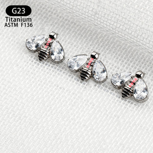 Boucles d'oreilles en titane en forme d'abeille ASTM F136 avec incrustation de zircon, bijoux de piercing, clous d'oreille pour cartilage - Product Image 2