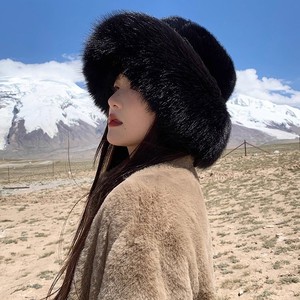 Phụ Nữ Của Mùa Đông Trắng Faux <span class=keywords><strong>Fur</strong></span> <span class=keywords><strong>Trapper</strong></span> <span class=keywords><strong>Hat</strong></span> Tai Flaps <span class=keywords><strong>Fox</strong></span> <span class=keywords><strong>Fur</strong></span> Nhìn Xô Phong Cách Nhiệt Thời Tiết Lạnh Cap Bán Buôn Hàng Ngày - Product Image 3