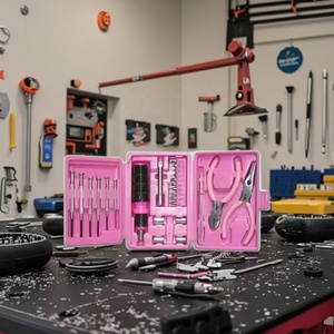 Quà Tặng Khuyến Mãi <span class=keywords><strong>25Pcs</strong></span> Màu Hồng Dụng Cụ cầm tay Set Hộ Gia Đình Công Cụ <span class=keywords><strong>Kit</strong></span> Được Thiết Kế Cho Phụ Nữ - Product Image 2