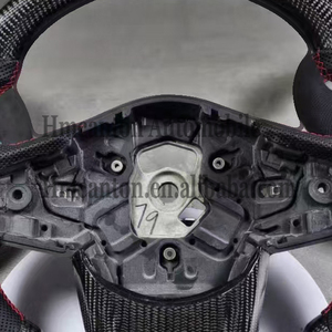 พวงมาลัยรถยนต์ Toyota GR Supra รุ่นใหม่ล่าสุด ผลิตจากคาร์บอนไฟเบอร์และหนังรูพรุน - Product Image 2