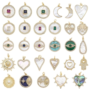 Ciondoli Trendy Retrò Fai da Te con Monete in Madreperla per Collane, Charms a Forma di Occhio di Allah, <span class=keywords><strong>Sole</strong></span>, Luna e Cuore - Product Image 1