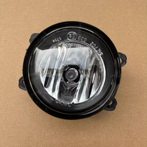 Convient pour les feux de brouillard avant 07-13 Ford Focus, les feux de pare-chocs avant <span class=keywords><strong>Fiesta</strong></span> Wing Bofors, les feux de brouillard avant 81210-06052 8121006052 - Product Image 2