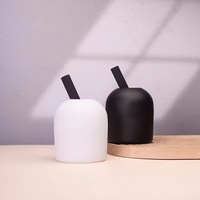 Bouteille de désodorisant réutilisable au design unique, personnalisée, avec bâton d'aromathérapie, bouteille en verre vide