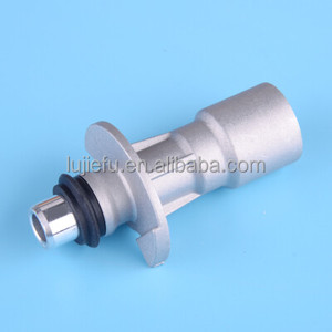 LR028136 LR011997 AJ812249 C2Z18658 Manguera de bomba de agua adecuada para 3,0/5,0 <span class=keywords><strong>Land</strong></span> <span class=keywords><strong>Rover</strong></span> Jaguar Range <span class=keywords><strong>Rover</strong></span> <span class=keywords><strong>Sport</strong></span> <span class=keywords><strong>Discovery</strong></span> 5 XF XJ - Product Image 2