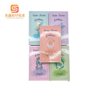 Commercio all'ingrosso di alta qualità impermeabile carta tarocchi giochi di stampa con cinque colori coperchio scatola adulti festa Logo personalizzabile Stock - Product Image 3
