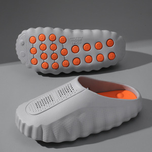 Chaussures sabots décontractées tendance et technologiques, nouvelles, antidérapantes, résistantes à l'usure, à semelle souple et épaisse en EVA, avec fonction massage - Product Image 2