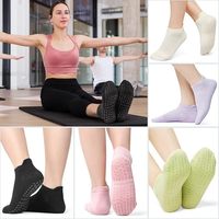 Chaussettes de Pilates antidérapantes pour femmes, chaussettes de yoga et de barre respirantes à grip, chaussettes basses respirantes pour femmes, idéales pour le fitness et la course à pied