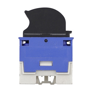 สวิตช์ควบคุมกระจกไฟฟ้ารถยนต์ Yafit รุ่น 735417034 แบบเดี่ยว ควบคุมด้วยไฟฟ้า 12V - Product Image 3