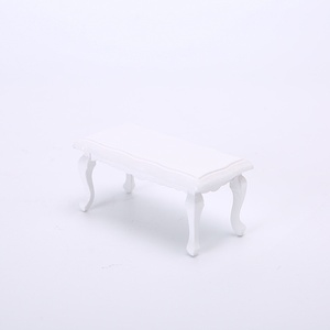 Accesorios para muebles de casa de muñecas a escala 1:12, modelo en miniatura de madera de tres colores, accesorios de escena, mesa de centro de superficie curva, muñeca - Product Image 6