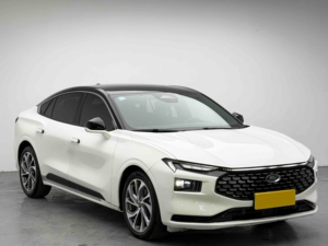 รถยนต์มือสอง ฟอร์ด มอนเดโอ ปี 2023 รุ่นปรับโฉม EcoBoost 245 <span class=keywords><strong>Titanium</strong></span> เบาะหนังสีเข้ม เทอร์โบ ล้อแม็ก R18 ระยะทาง 18019 ไมล์ พวงมาลัยซ้าย - Product Image 2