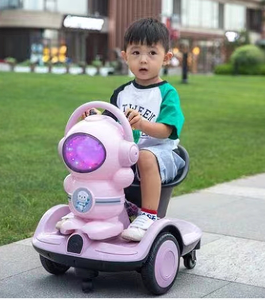 Nuova auto giocattolo per bambini 2-7 anni Scooter a quattro ruote Yo-Yo auto maschio e femmina bambino - Product Image 4