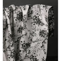 Tissu Jacquard Personnalisé 100% Polyester, Design Floral Noir et Blanc Embossé de Luxe, Tissu Brodé pour Vêtements