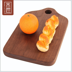 เขียงไม้แบล็ควอลนัท ยี่ห้อ Yimu Yijiang ขนาด 33x20 ซม. รูปทรงสี่เหลี่ยมผืนผ้า พร้อมหูจับ สำหรับหั่นผลไม้และขนมปัง - Product Image 2