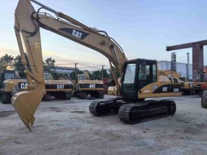 Excavadora de cadenas Caterpillar 320CL usada, modelo 2016, 20 toneladas, capacidad de cazo de 1.2m³, maquinaria de construcción, motor de bomba de 120KW de potencia - Product Image 4