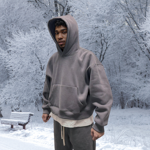 Completo Streetwear Oversize Personalizzato 2 Pezzi: Felpa Corta con Zip e Pantaloni Larghi a Zampa in Tela, Set Tinta Unita - Product Image 5