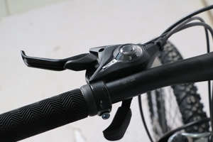 Bicicleta de Montaña Modelo Nice para Niños de 20'' con Freno de Disco, 21 Velocidades, Bicicleta de Montaña Deportiva para Exteriores - Product Image 2