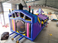 Aire de jeux gonflable commerciale pour espaces intérieurs et extérieurs, thème vaisseau spatial, pour 30 personnes - Légère