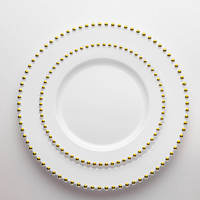 Assiettes de présentation jetables en plastique à bord doré, de luxe, écologiques, pour la décoration de tables de fête, de mariage et d'événements, vente en gros