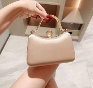 Nouveauté 2025 – Sacs de soirée pour femmes, sacs à main demi-lune écologiques en polyester Lei Wai <span class=keywords><strong>Hui</strong></span> pour mariages et événements – Vente en gros - Product Image 4