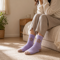 Chaussettes douces personnalisées, chaussettes en peluche chaudes et moelleuses pour femmes et filles, avec un confort extensible et un design adorable