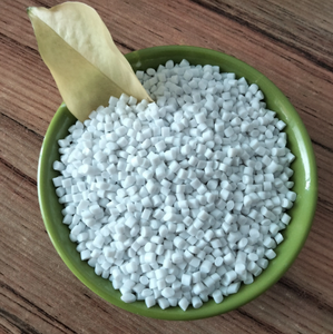 Granules en plastique de matière première en plastique d'ANIMAL FAMILIER à haute brillance de catégorie de boursouflure pour le moulage - Product Image 2