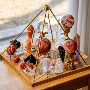 Ornements pyramidaux en cristal naturel Vogel Décorations d'amplificateur de purification d'énergie en pierre sculptée pour voiture, maison, bureau, noël - Product Image 1