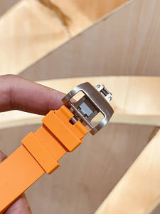 Reloj Mecánico con Correa Naranja y Caja Transparente, el Más Vendido del 2025, Resalta tu Estética Única, Reloj Mecánico de Lujo - Product Image 6