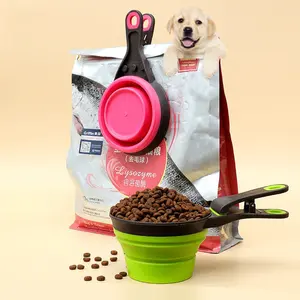 Toptan TPR katlanabilir silikon besleme küçük kase ölçüm fincan 3 in 1 klip pet köpek kedi maması ölçüm scoop