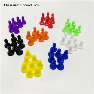 Pezzi di Scacchi e <span class=keywords><strong>Dama</strong></span> in Plastica Colorata Premium, Accessori per Giochi da Tavolo, Stile Cartone Animato per Bambini - Product Image 1